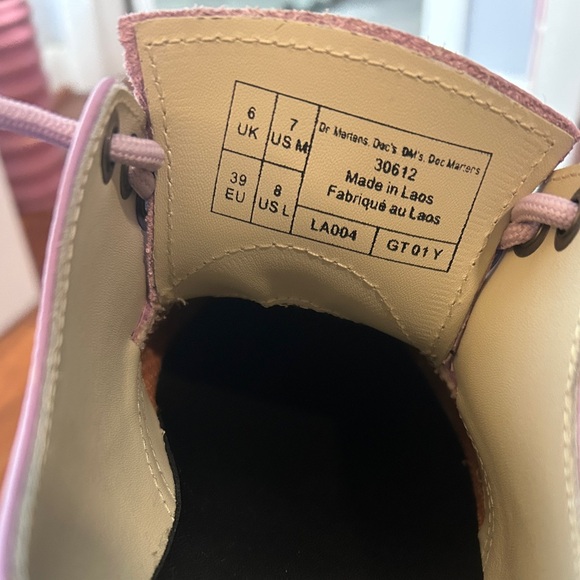 Dr. Martens Women's Purple Platform Shoes NEW - w/out box - Picture 5 of 5
